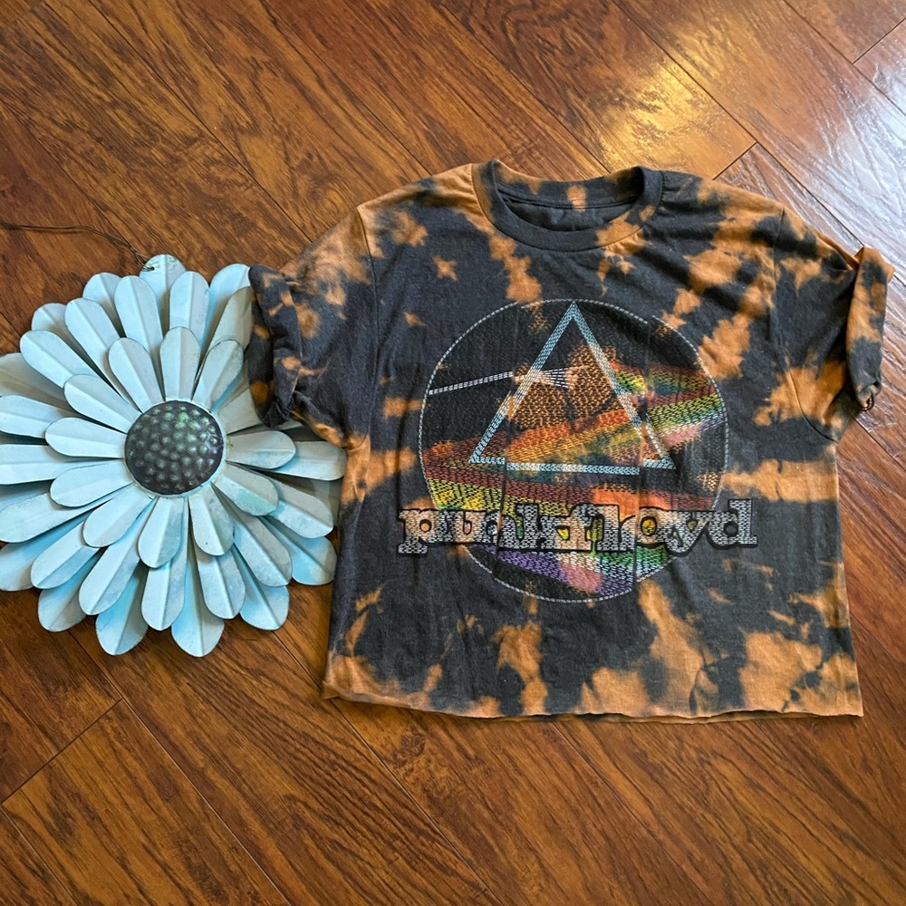 Pink Floyd cropped bleach-dyed tee